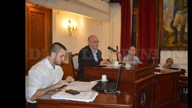 Extensa sesión con variados temas vecinales en el Concejo Deliberante