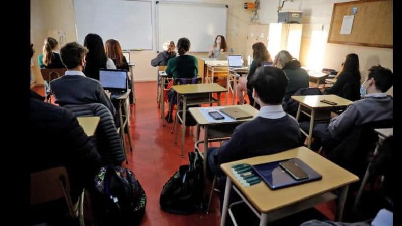 Otro golpe al bolsillo: los colegios privados bonaerenses subirán la cuota un 25% en tres tramos