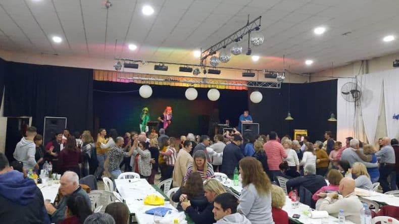 Más de 400 personas en la "Peña del 29" de la Granja San Camilo