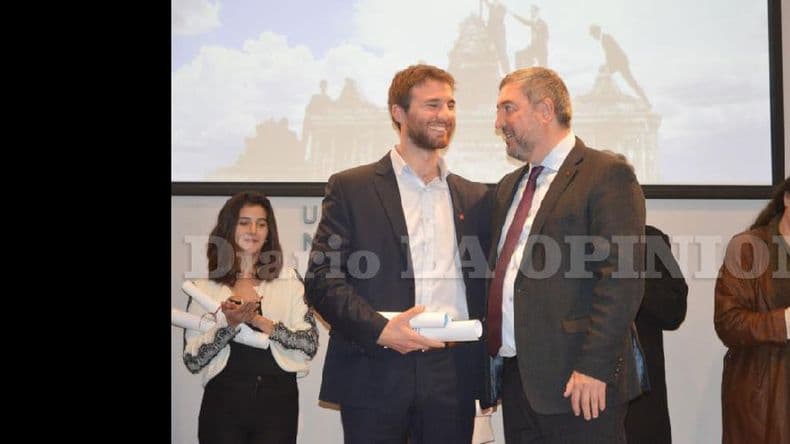 Gala del Centenario y acto de colación en la sede Pergamino de la Unnoba