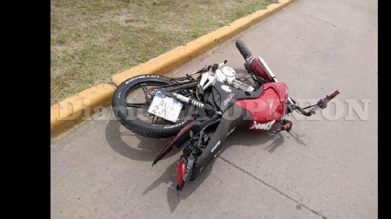 Un joven murió al accidentarse con su moto
