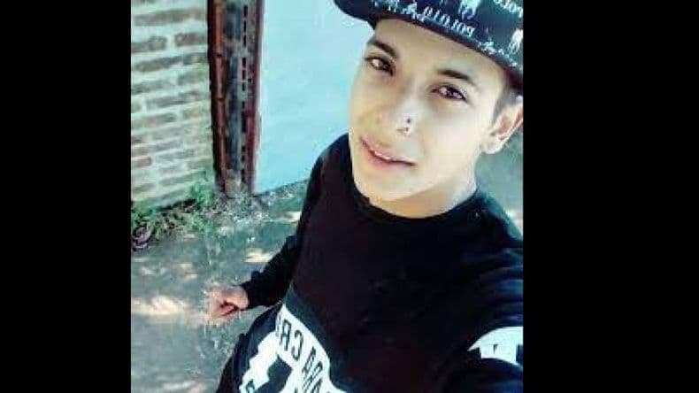 San Nicolás: desde una moto matan a un joven de un tiro por la espalda