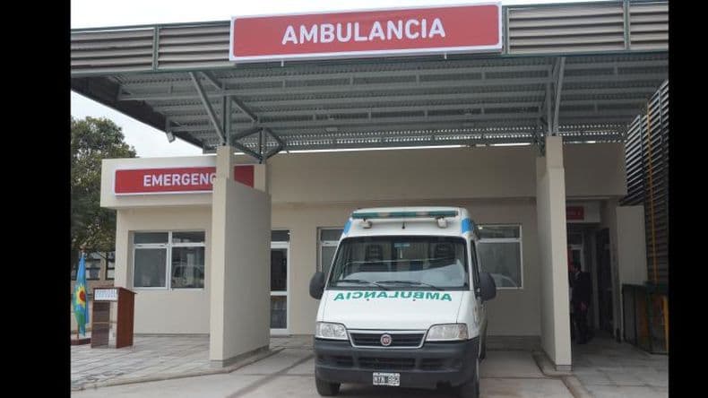 Continúa en estado crítico un joven que fue atacado por su mujer con un cuchillo