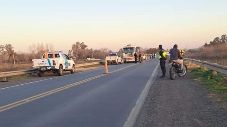En Rojas una reconocida mujer se quitó la vida arrojándose en la ruta al paso de un camión