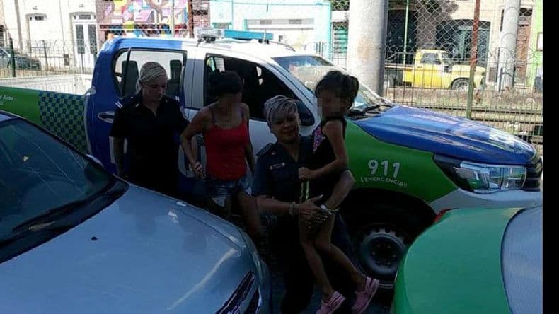 Chateaban por Facebook y viajó a conocerlo: fue secuestrada junto a su hija