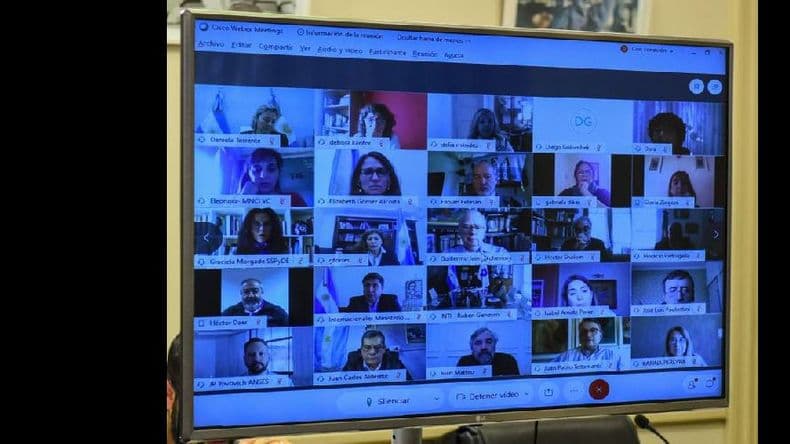 Educación presentó el programa Acompañar: puentes de igualdad