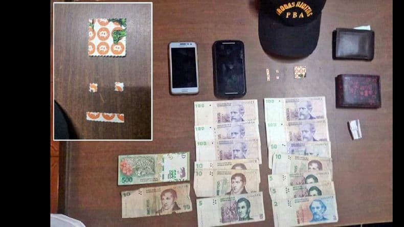 Detuvieron a dos pergaminenses con más de 120 microdosis de LSD