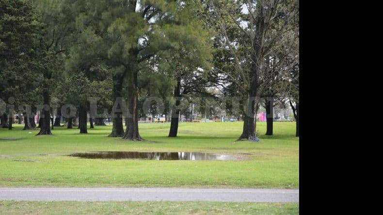 La lluvia se adueñó de los festejos por la llegada de la primavera