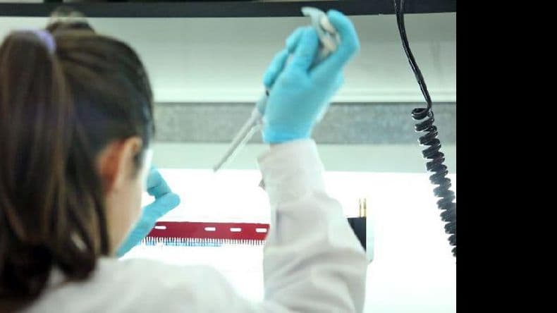Convenio con la Comisión de Investigaciones Científicas para cofinanciar becas doctorales