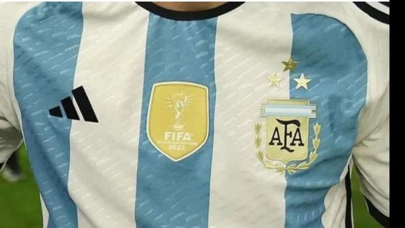 Misión "casi" imposible: conseguir en Pergamino la nueva camiseta de la selección