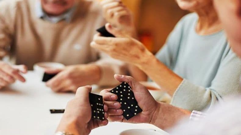 Espacio de acompañamiento a familiares de adultos mayores