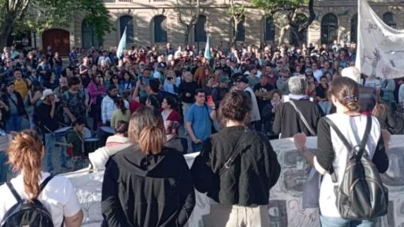 "La educación en lucha", el miércoles habrá una clase abierta y pública