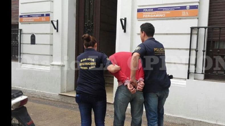Dos detenidos por tentativa de homicidio y robo con armas