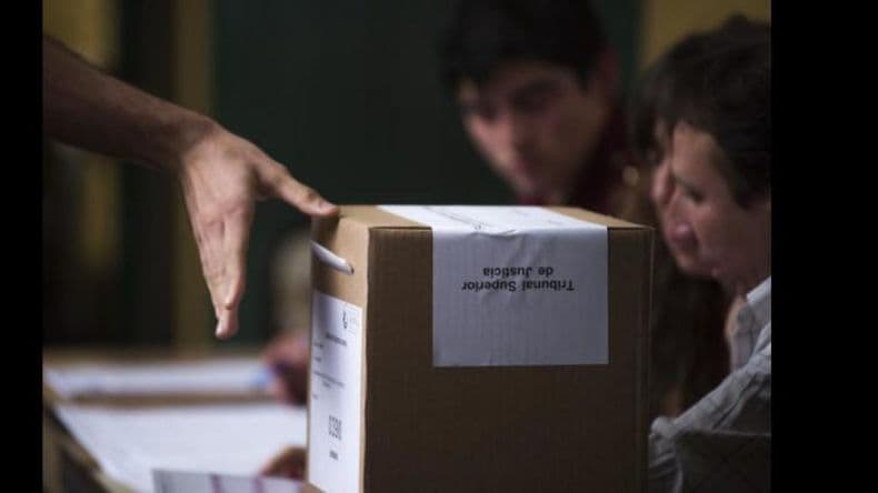 Confirman que las autoridades de mesa serán vacunadas para las elecciones
