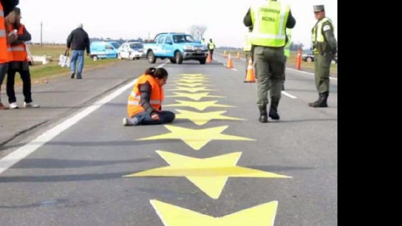 Las Estrellas Amarillas, el nuevo símbolo en las licencias de conducir