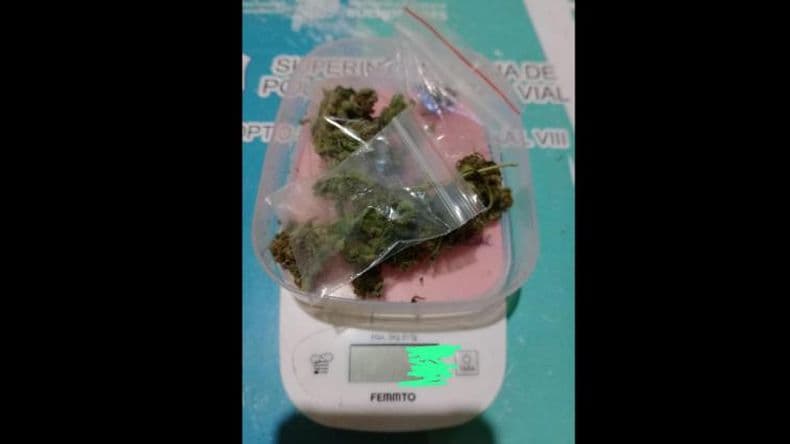 Detuvieron a pergaminenses con marihuana en El Socorro