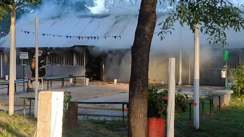 Después del incendio, Amigos Tejo inició la reconstrucción de su sede