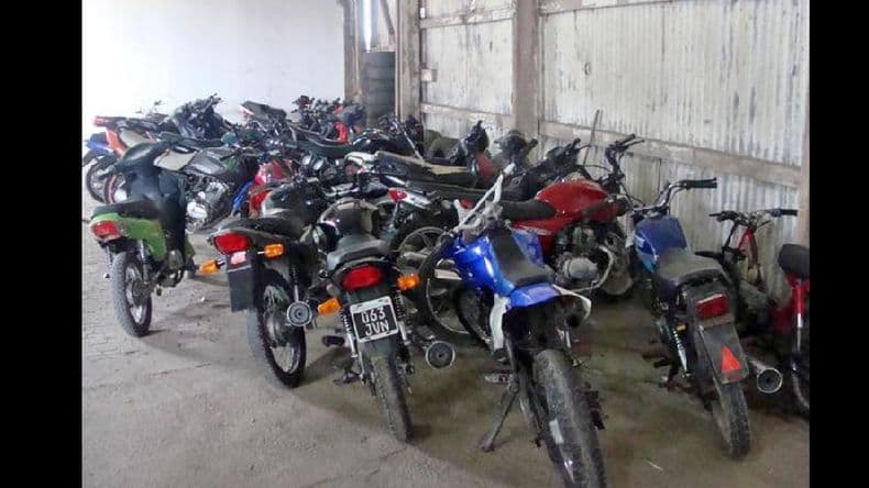 Escapes libres: creció el secuestro de motos en operativos de control