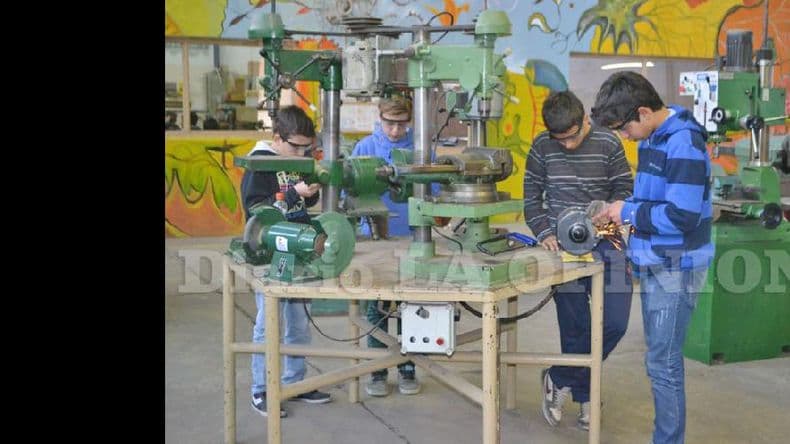 Presentaron un nuevo esquema de prácticas laborales para estudiantes
