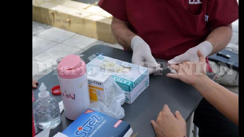 El domingo realizarán testeos rápidos en el Día de la Lucha contra el VIH