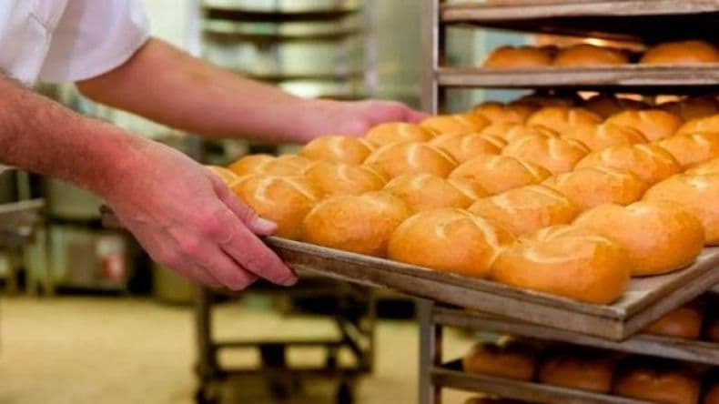 Suben 5% los precios de referencia de la harina