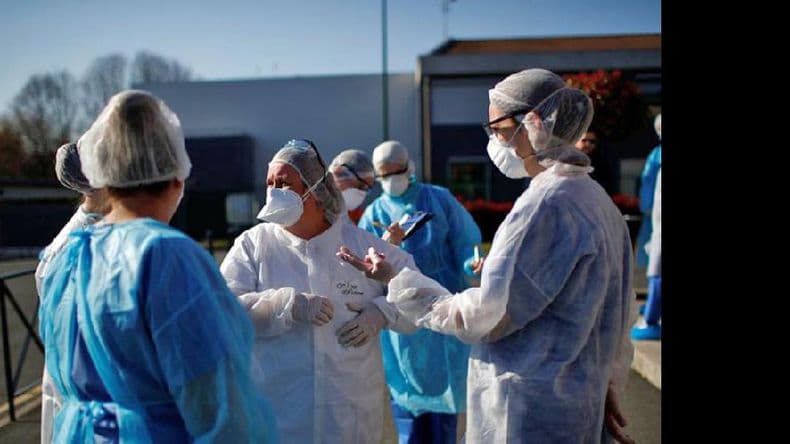 Más de 8.000 nuevos casos de coronavirus en España: superó las 4.000 muertes