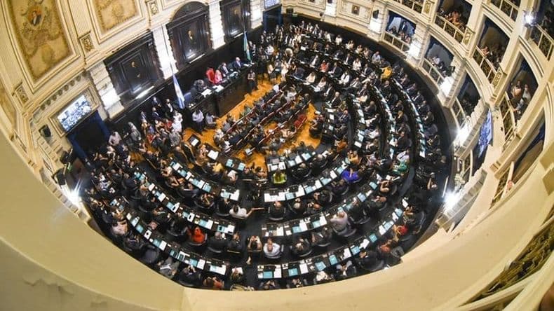 Suspensión de las elecciones PASO: La legislatura bonaerense ya se mueve para intentar conseguir los votos