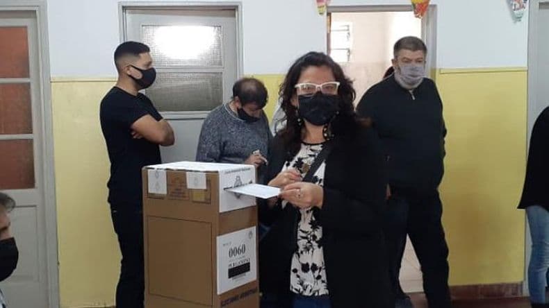 Leticia Conti: "La mayor participación cuida la democracia y la fortalece"