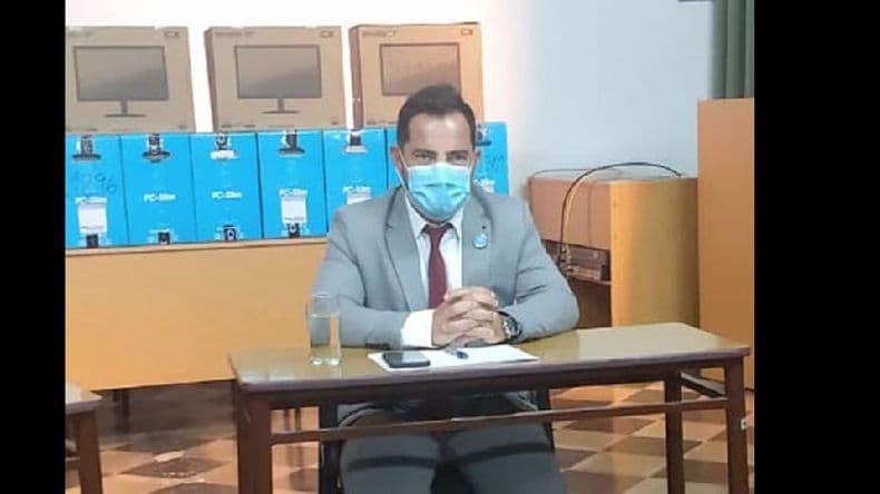 Lisandro Bonelli también digitaba la lista del vacunatorio VIP