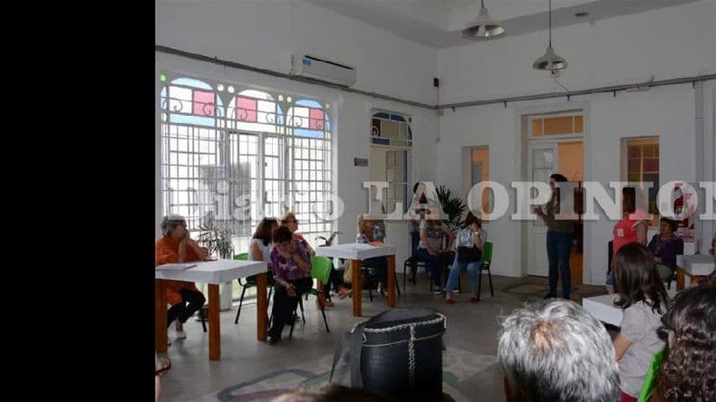Taller de comunicación sin violencia en “La casita de mis viejos”