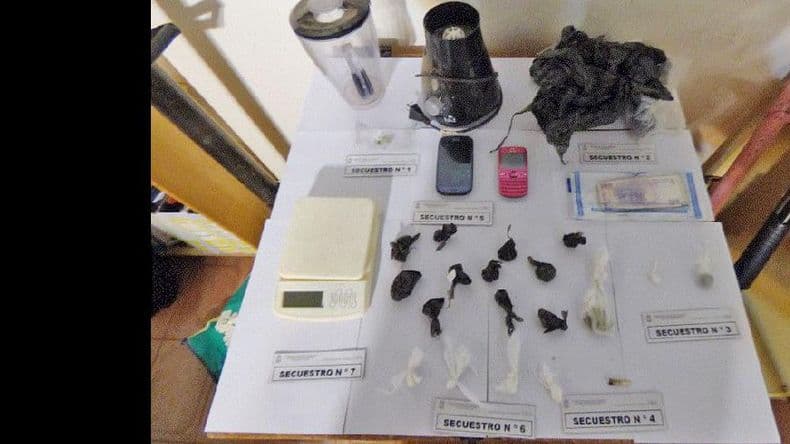 Secuestraron marihuana, cocaína, dinero y armas de fuego: hay un joven detenido