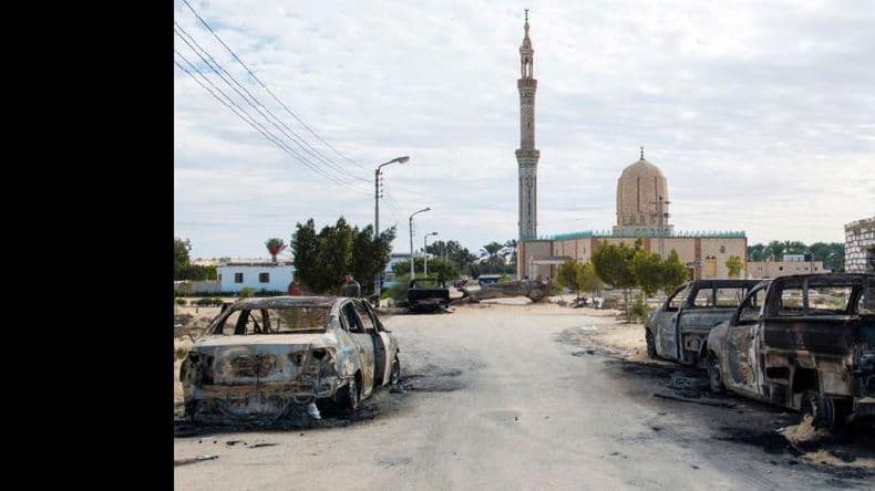 Duelo nacional en Egipto tras la matanza en una mezquita del Sinaí