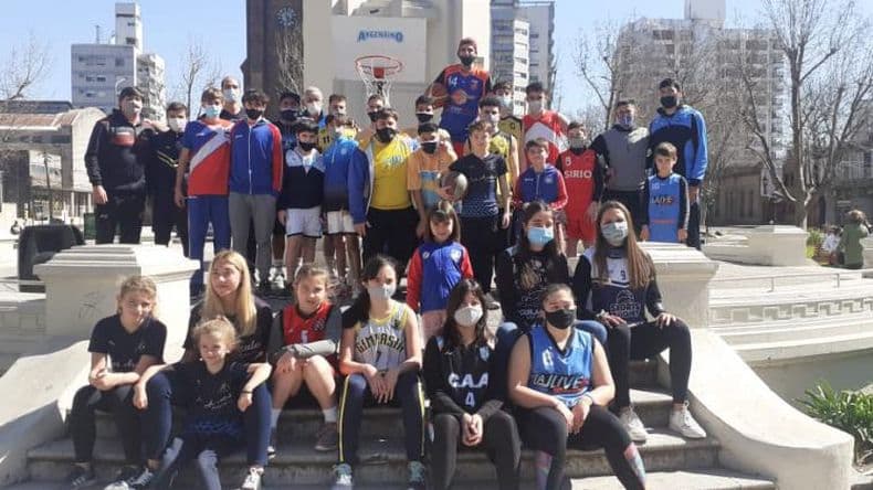 La Asociación de Básquetbol realizó el lanzamiento oficial de la temporada 2021