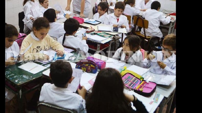 Los docentes podrán acceder a la tarjeta de débito por Internet