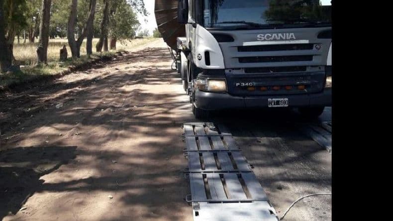 En rutas de la región, ¿hay controles de carga en los vehículos para transporte?