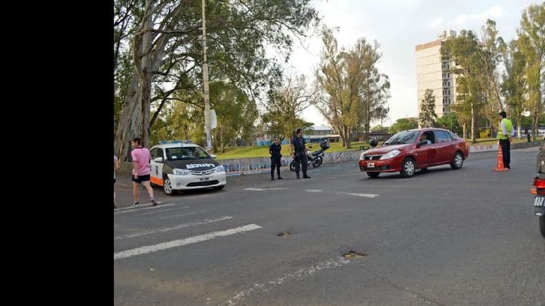 Sobre los puentes del Arroyo realizaron ayer operativos para controlar el tránsito