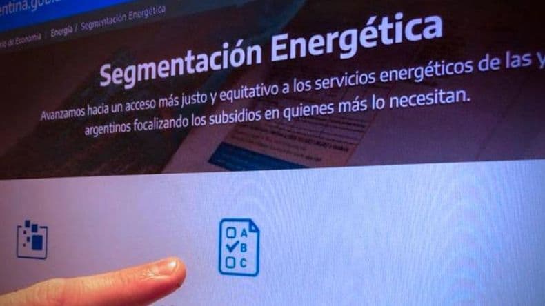 Más de 450 mil bajas a los subsidios en las boletas de luz y gas