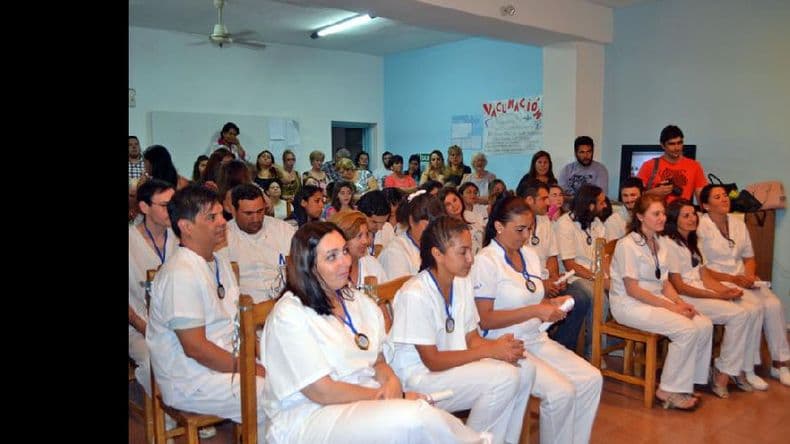 Reconocimiento nacional para el título de técnico en Enfermería de la provincia