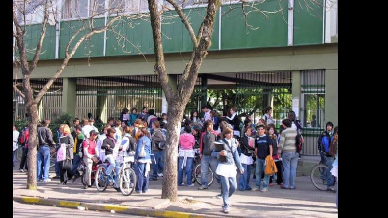 El Frente Gremial Docente confirmó para hoy un paro en las escuelas bonaerenses