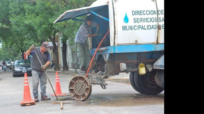 El Ejecutivo municipal acordó con los gremios un aumento para 2015