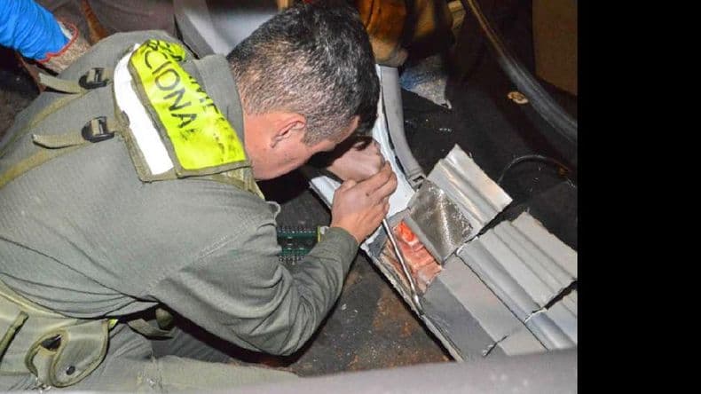 Gendarmería detuvo en Corrientes a 2 personas que llevaban 45 kilos de cocaína