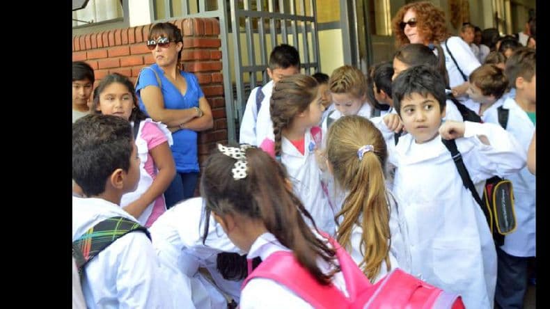La FEB reclama una reunión inmediata con Vidal y la Udocba un aumento a Scioli