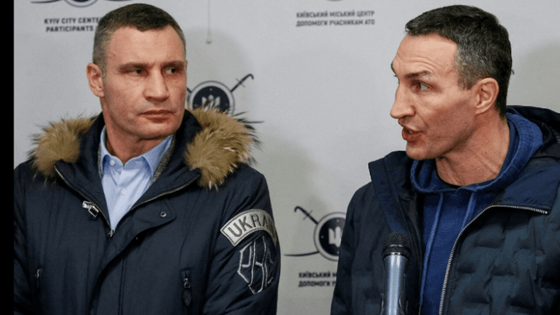 Los hermanos Klitchko: los puños como armas, las armas como puños