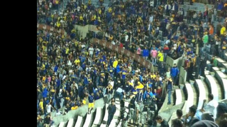 Procesaron a un pergaminense hincha de Boca por incidentes durante un partido en Uruguay