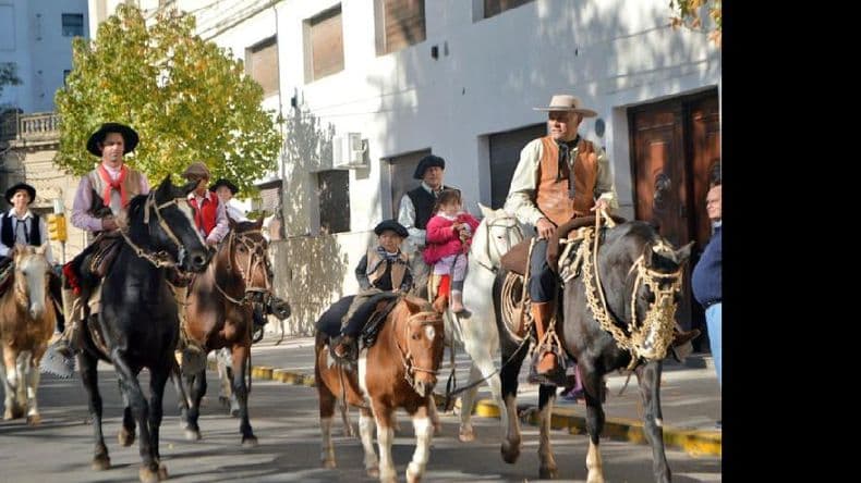 El lunes se realizará el acto por los 205 años de la Revolución de Mayo