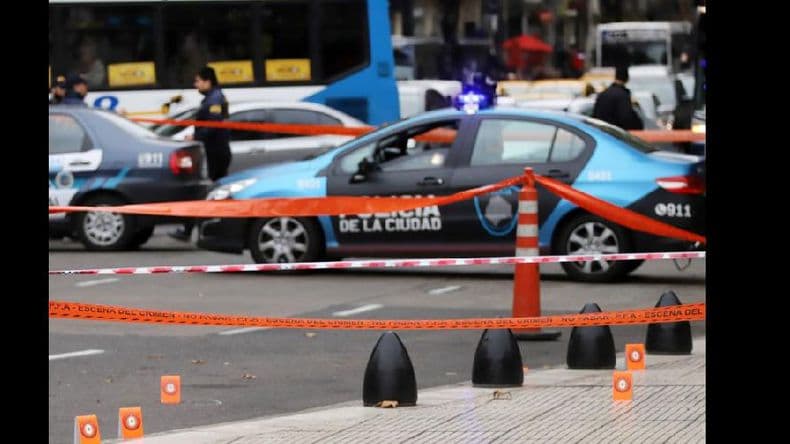 Balearon al diputado Olivares y mataron a un funcionario
