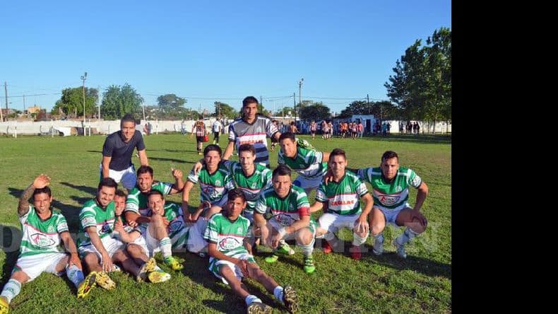 Alem goleó 4-1 a Social y conservó la Primera A