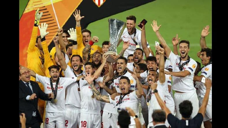 Sevilla, con Ocampos, Banega y Vázquez, campeón por sexta vez de la Europa League