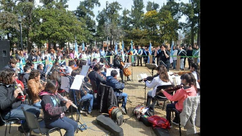 Los maestros de nuestra ciudad festejan su día en forma anticipada