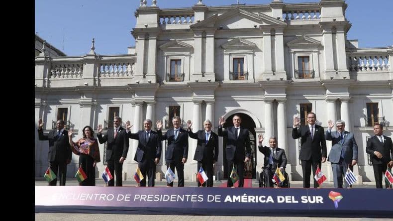 Macri participó en Chile de la cumbre de creación del Prosur